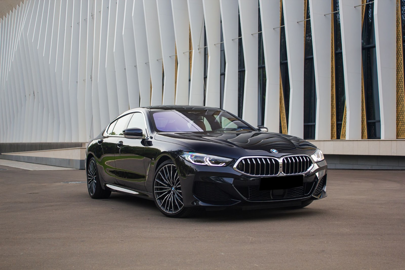 a black BMW 8 Series Gran Coupe 2020 