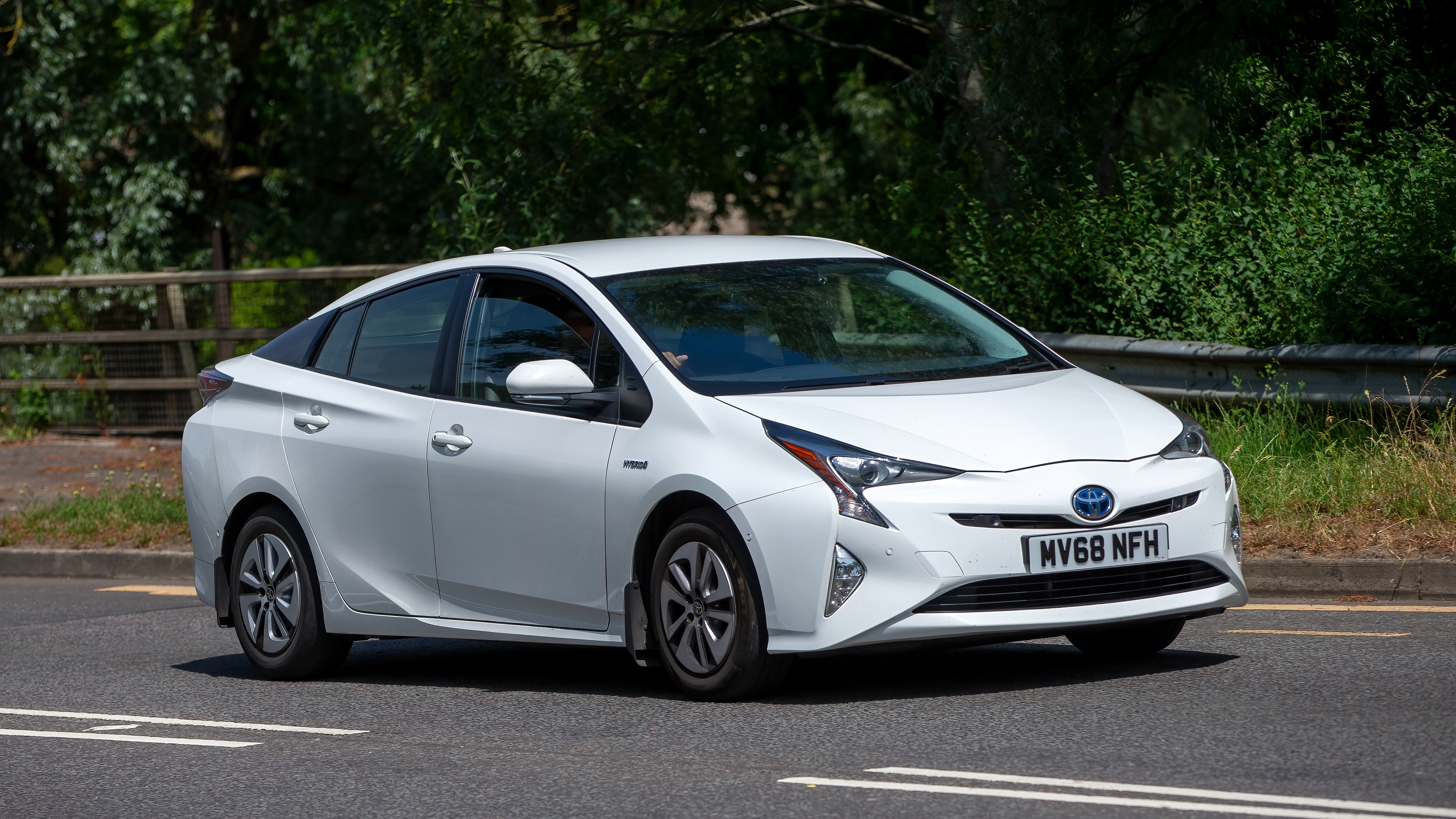 A white toyota prius