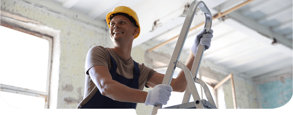 tradesman-on-a-ladder-smiling-mirror