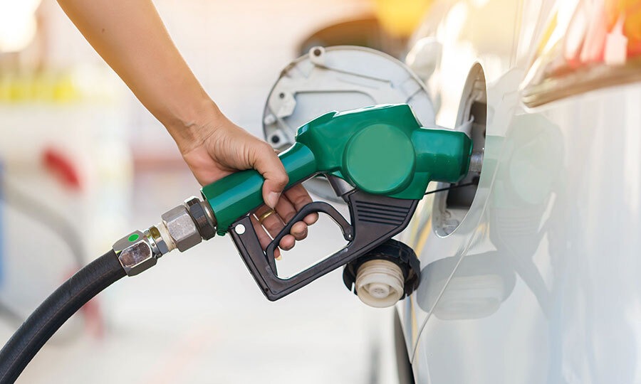 10 Ways Drivers Can Save Fuel In 2022